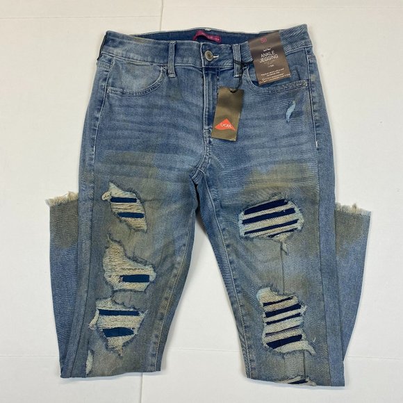 Juniors' SO Low Rise Ripped & Repaired Destructed Ankle Jeggings - 11/30W (B) - Picture 1 of 6